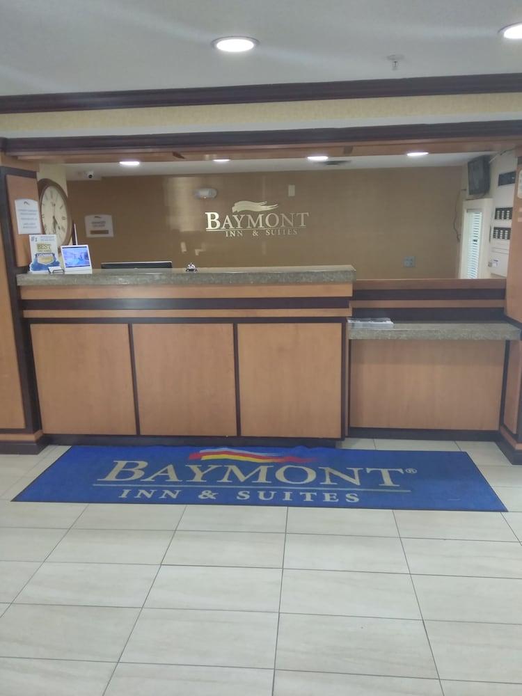 Baymont By Wyndham Madison Heights Detroit Area Hotel Bagian luar foto
